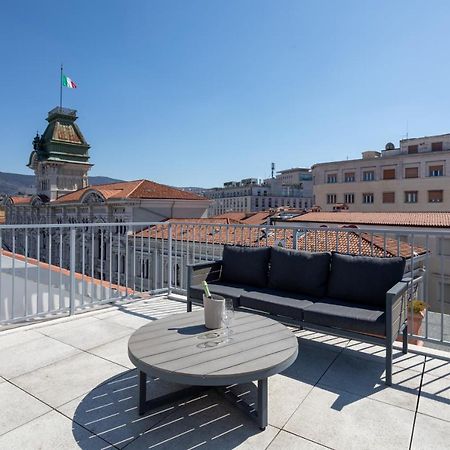 Vis A Vis Apartments Трієст Екстер'єр фото